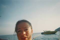 F1000003